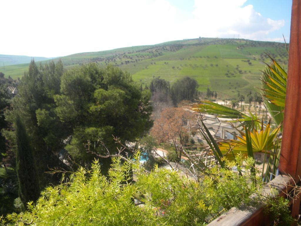 Sidi Harazem Hotel Exterior photo
