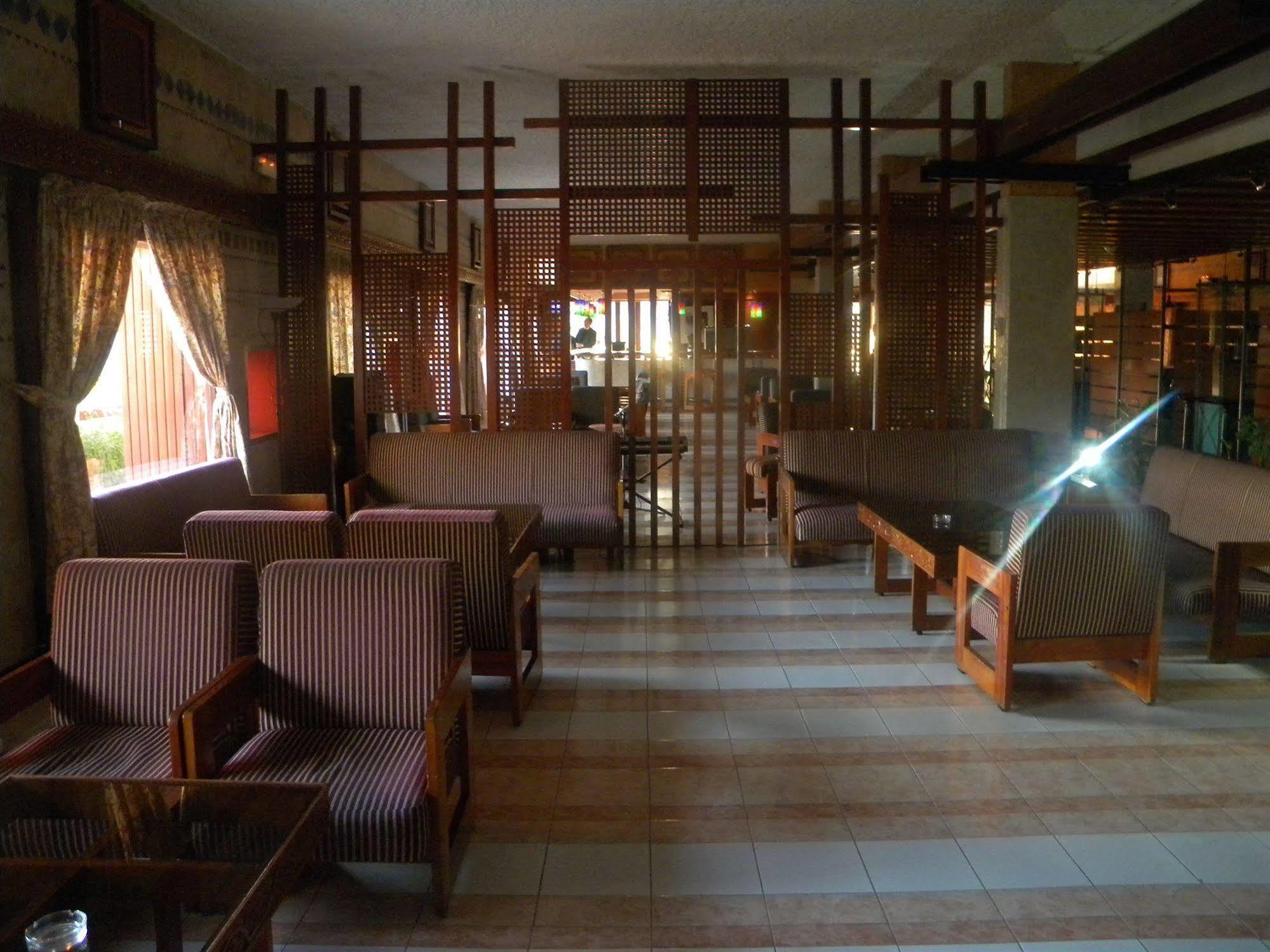 Sidi Harazem Hotel Exterior photo